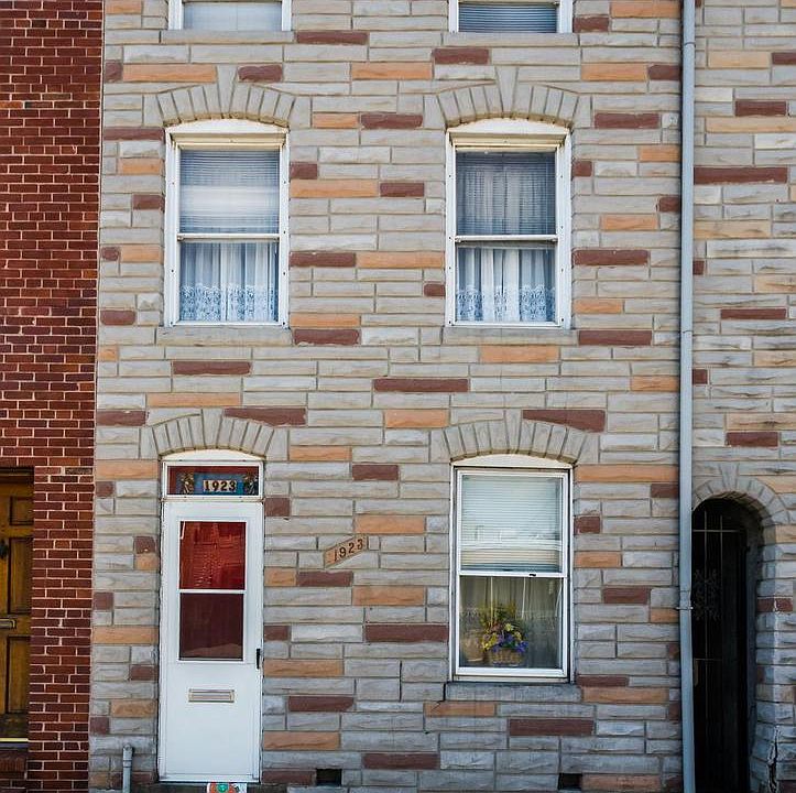 1st image of 1923 Aliceanna St