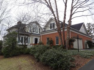 12 Sixty West Dr, Lexington, VA 24450
