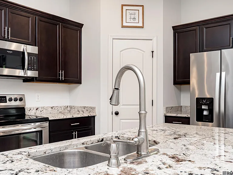 18311 Terraceside Dr — Photo 12