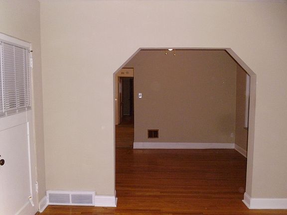 4th image of 1506 McCausland Ave