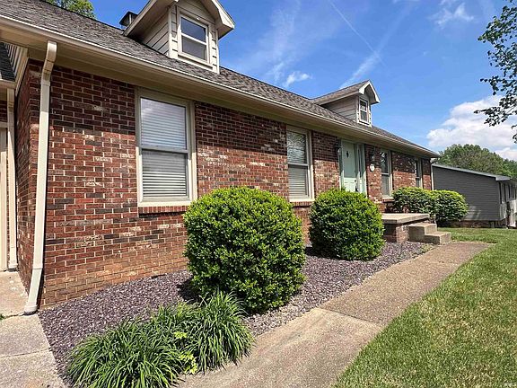 2nd image of 7444 Acorn Dr