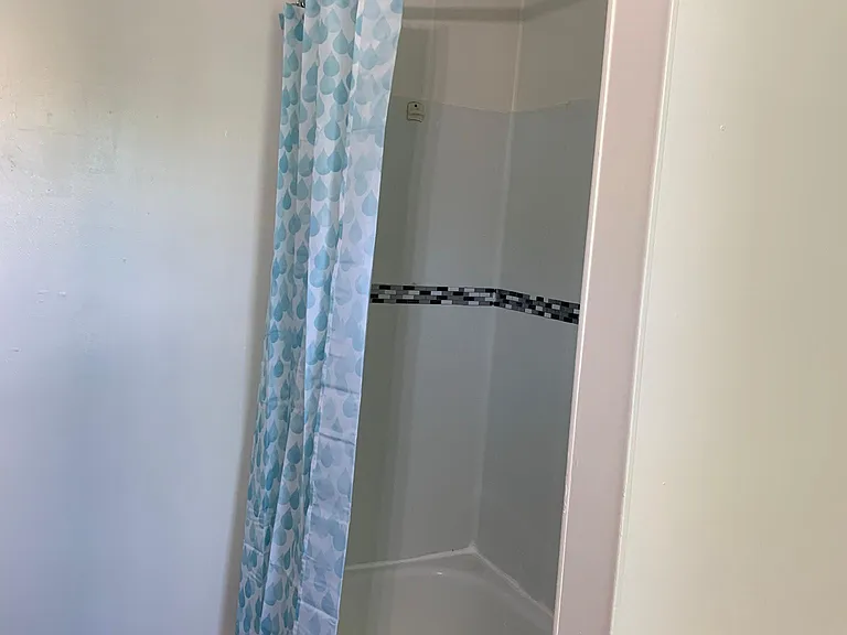 11205 Clifton Blvd — Photo 27