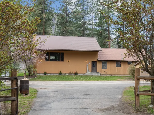 1035 Meadow Ln, Alberton, MT 59820