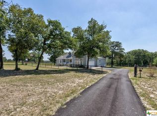 1570 Settlement Way, Luling, TX 78648