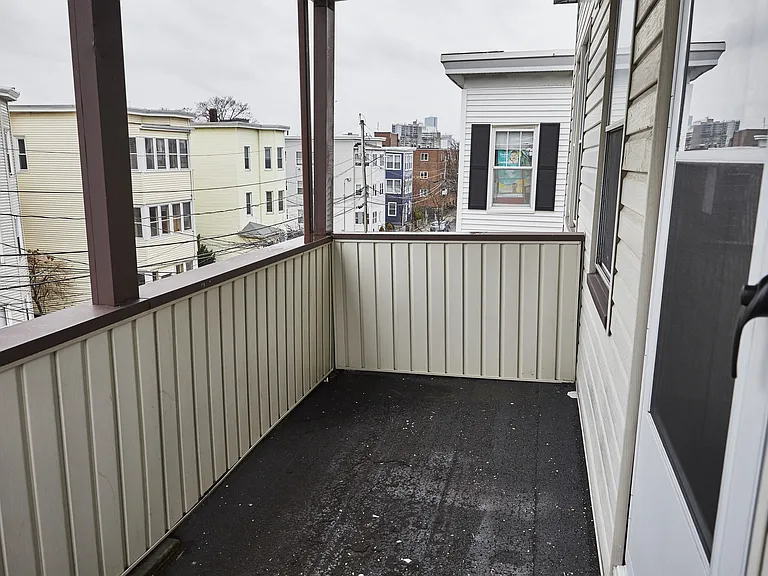 56 Mansfield St #1 — Photo 9