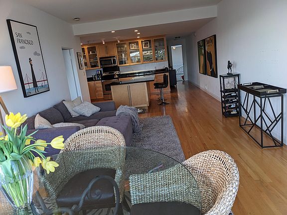 4th image of 2985 Pacific Ave APT 14