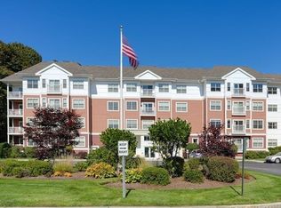 250 Main St UNIT 206, Hudson, MA 01749
