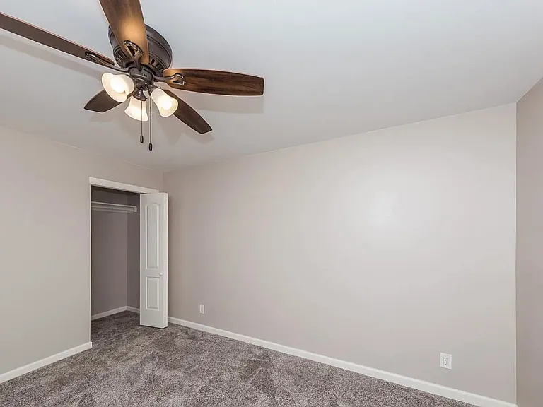 2677 S Beverly Ln — Photo 12