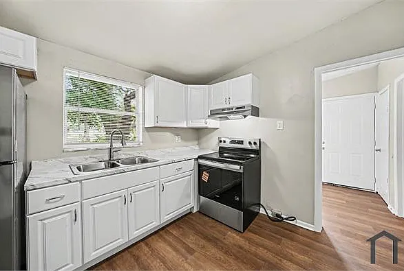 4022 E Henry Ave — Photo 10