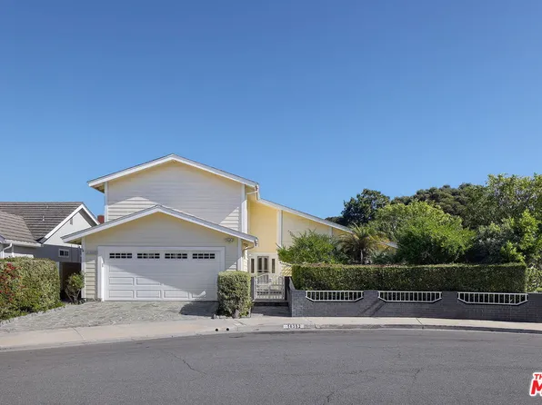 16352 Wildfire Cir, Huntington Beach, CA 92649