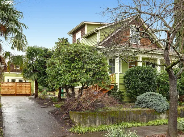 3917 NE 12th Ave Unit A, Portland, OR 97212