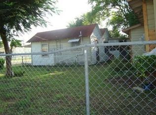 352 W 4th St, La Feria, TX 78559