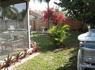 8714 Crater Ter, West Palm Beach, FL 33403