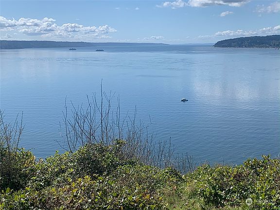 5th image of 3839 G Mukilteo Way
