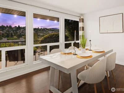 2636 22nd Avenue W #101, Seattle, WA, 98199