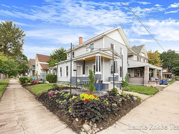 2nd image of 539 Pine Ave NW #2