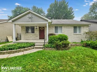 9314 Maple Rd, Algonac, MI 48001