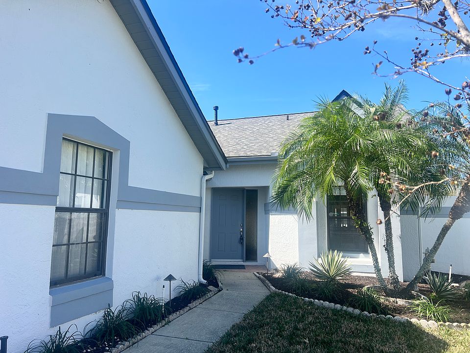 1st image of 5718 Parkview Lake Dr