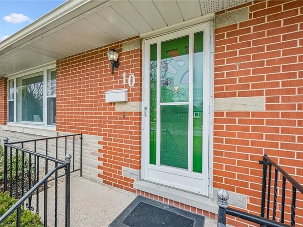 10 Paul Ave, Guelph, ON N1E 1S2