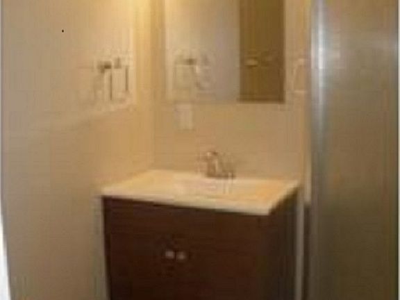 Master Bath-3 piece