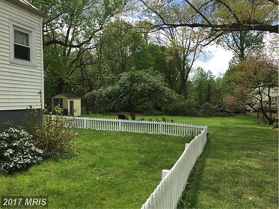 2nd image of 2980 Wilson Ave
