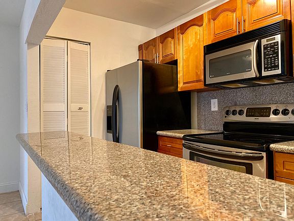 4th image of 4360 NW 79th Ave APT 2E