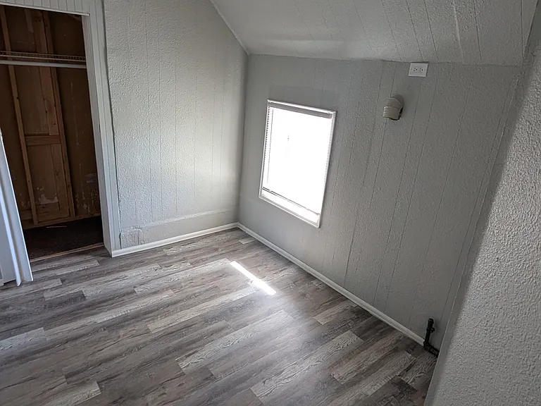 2723 2nd Ave #3 — Photo 6