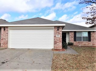 7569 Vanessa Dr, Fort Worth, TX 76112