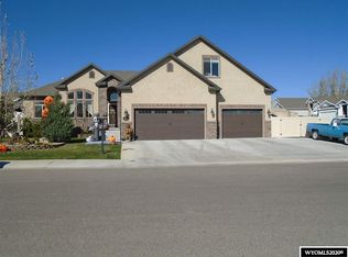 3239 Temple Peak Dr, Rock Springs, WY 82901