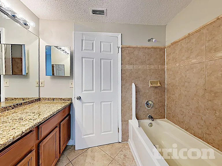 506 Emberwood Dr — Photo 10