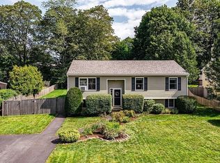 9 Ricker Cir, South Hamilton, MA 01982