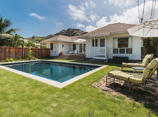 979 Mokulua Dr, Kailua, HI 96734