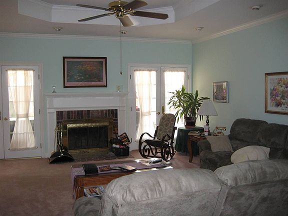 4th image of 4121 E Jevon Ln