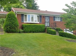309 McKinney Dr, Coraopolis, PA 15108