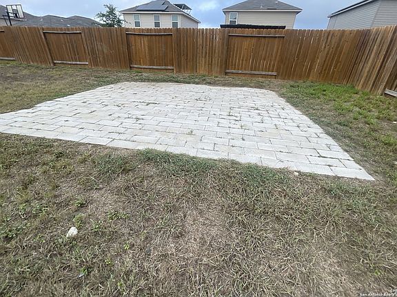 3rd image of 15257 SNUG HARBOR WAY