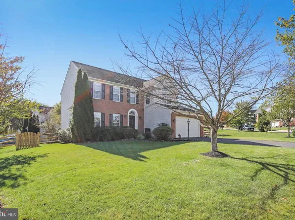25476 Balagat Pl, Aldie, VA 20105