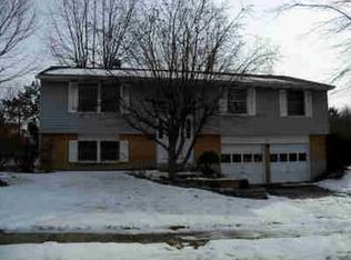 231 Brookwood Dr, Englewood, OH