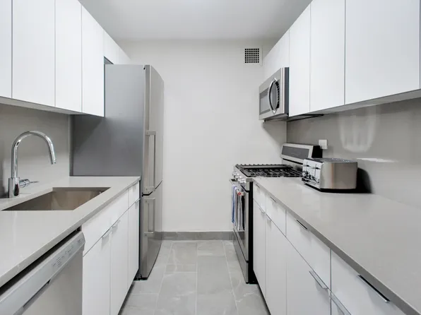 1309 5th Avenue image 3 of 22