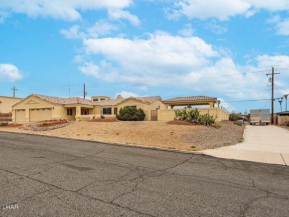 5th image of 2560 Castaway Dr