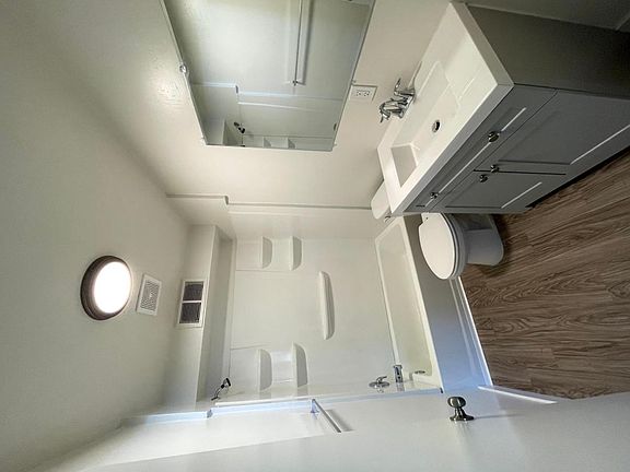 4th image of 351 S Concord St #357