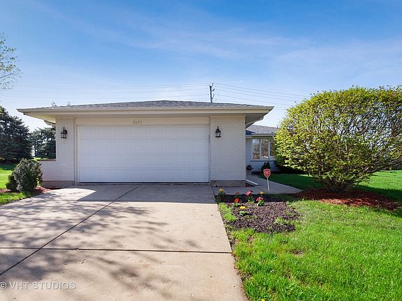 2nd image of 8691 Ailsworth Dr