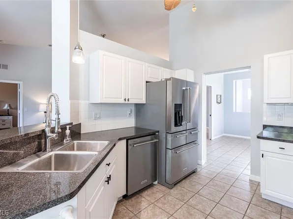 15157 Oxford Cv APT 2404, Fort Myers, FL 33919