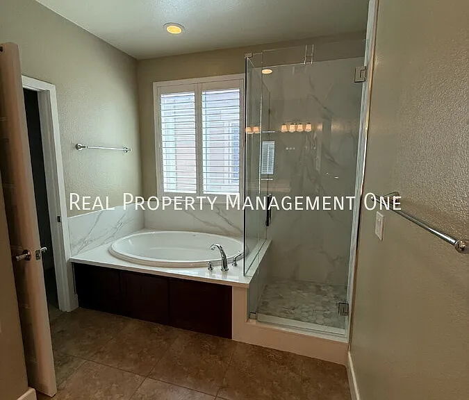 6544 Bantry Bay St — Photo 28