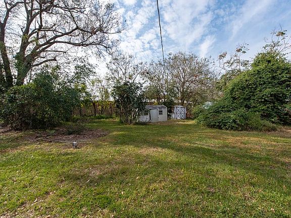 3rd image of 2596 Sun Acres Blvd