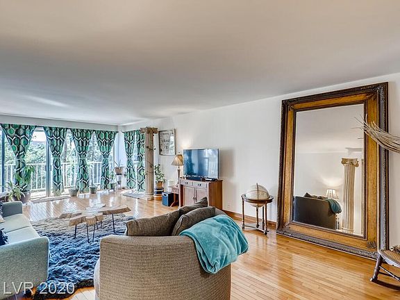 3rd image of 3111 Bel Air Dr Unit 3H