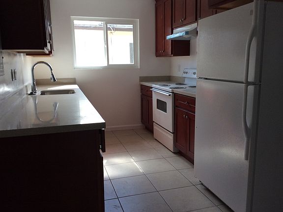 3rd image of 2094 Royal Dr #6A