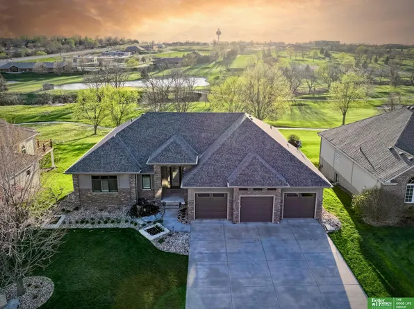 3906 N 195th St, Elkhorn, NE 68022