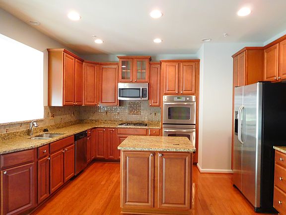 3rd image of 2112 Congresbury Pl