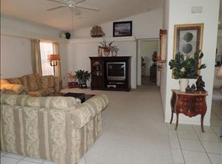 1199 Kenmore St NW, Palm Bay, FL 32907