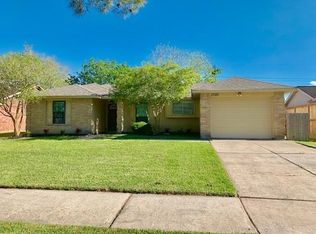 2505 Harpers Ferry Dr, League City, TX 77573